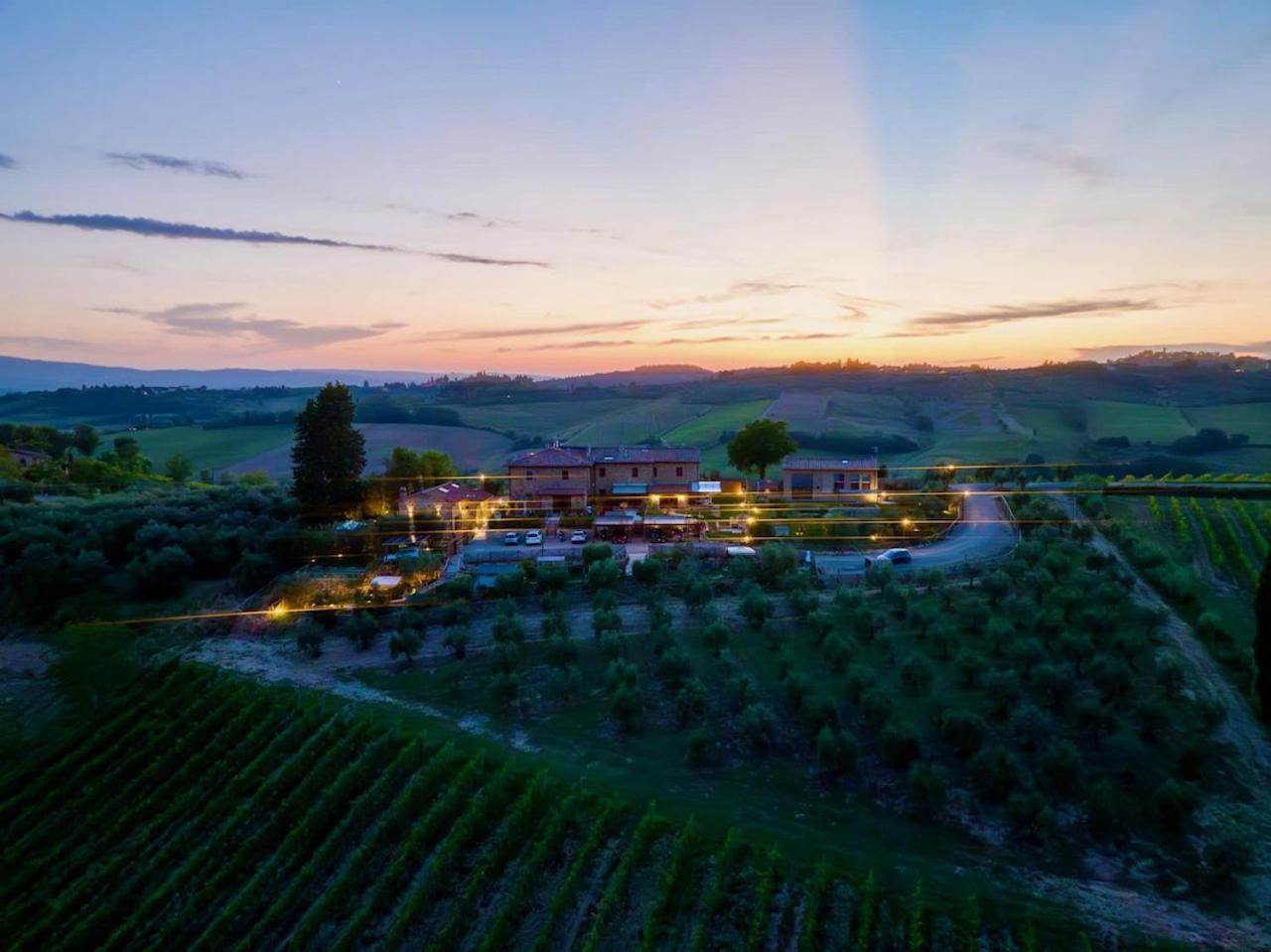 Apartament Vittoria Chianti Vacations Poggibonsi Zewnętrze zdjęcie